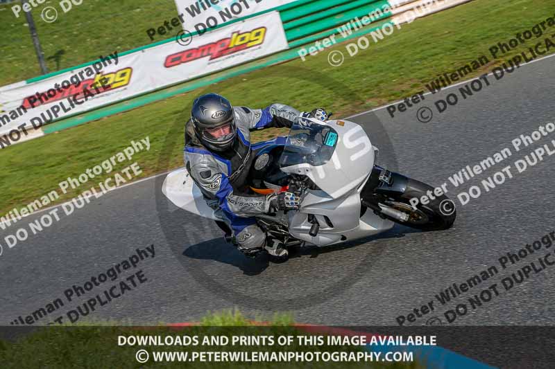 PJM Wedding Photography;enduro digital images;event digital images;eventdigitalimages;mallory park;mallory park photographs;mallory park trackday;mallory park trackday photographs;no limits trackdays;peter wileman photography;racing digital images;trackday digital images;trackday photos